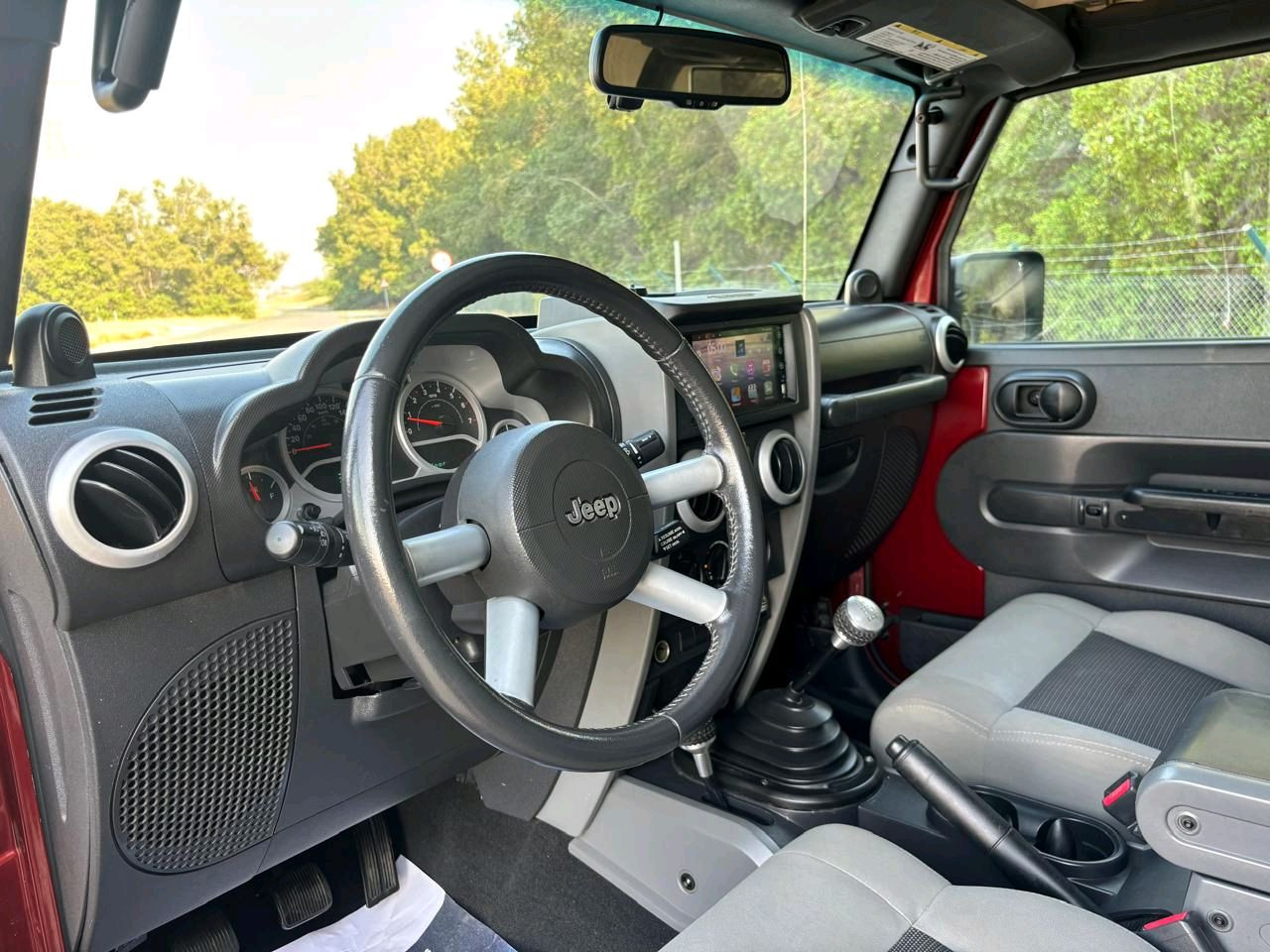 Jeep Wrangler - Image 15