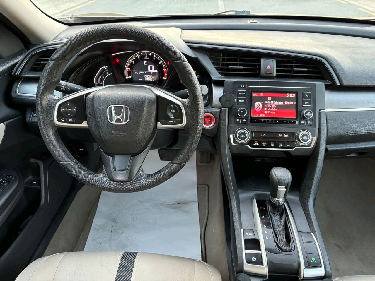 Honda Civic - Image 11