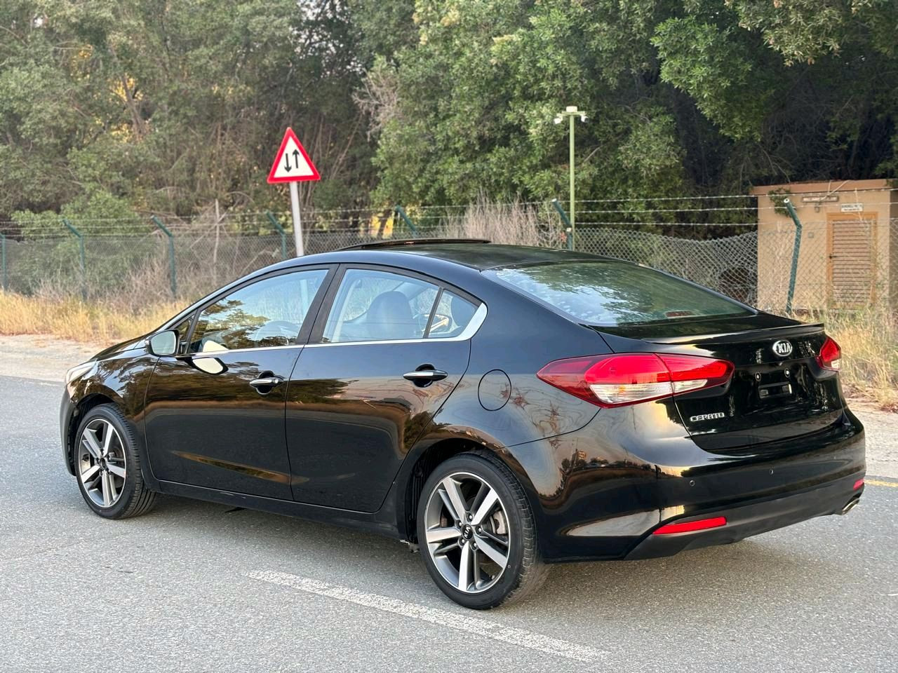 KIA Cerato - Image 8