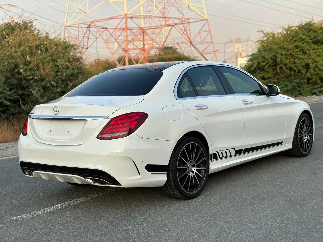 Mercedes Benz C-Class - Image 17