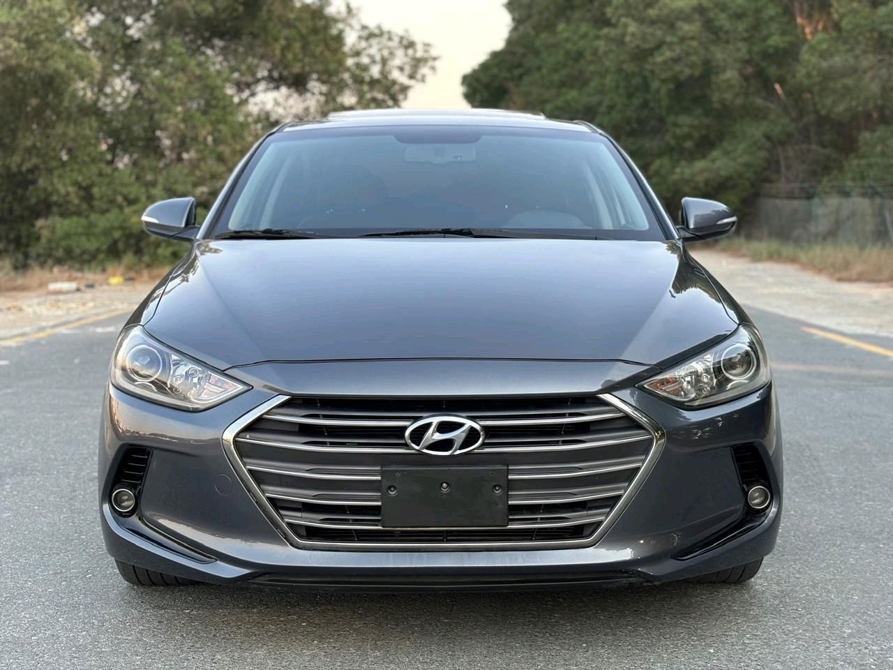 Hyundai Elantra - Image 4