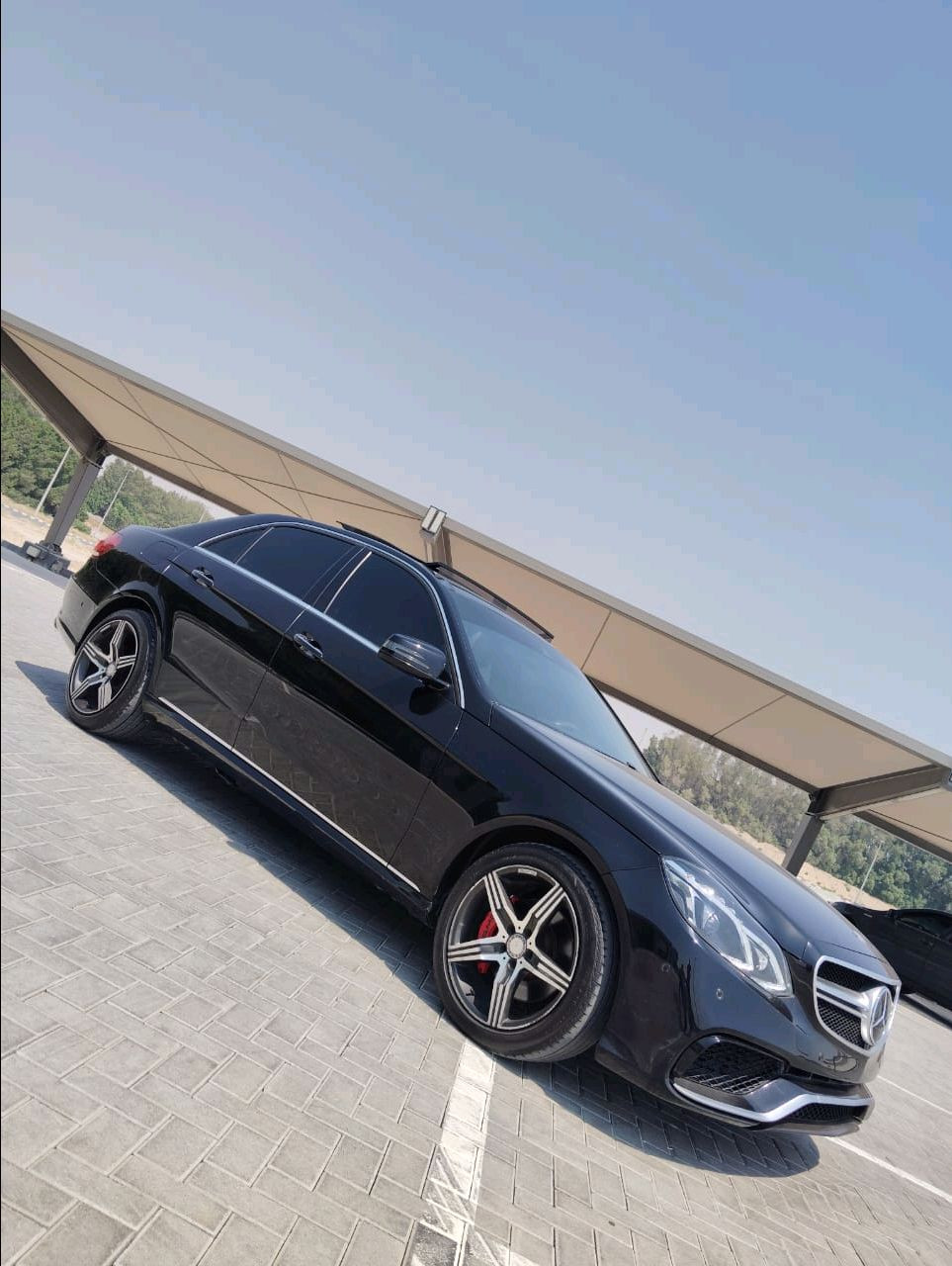 Mercedes Benz E-Class - Image 3