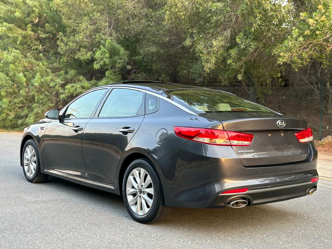 KIA Optima - Image 5