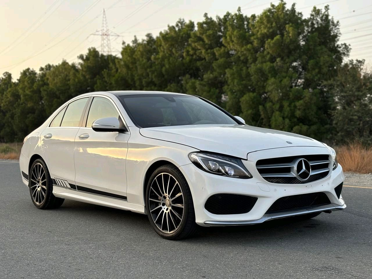 Mercedes Benz C-Class - Image 13