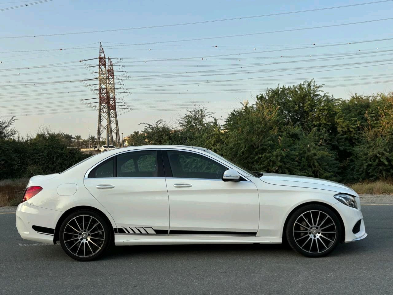 Mercedes Benz C-Class - Image 16