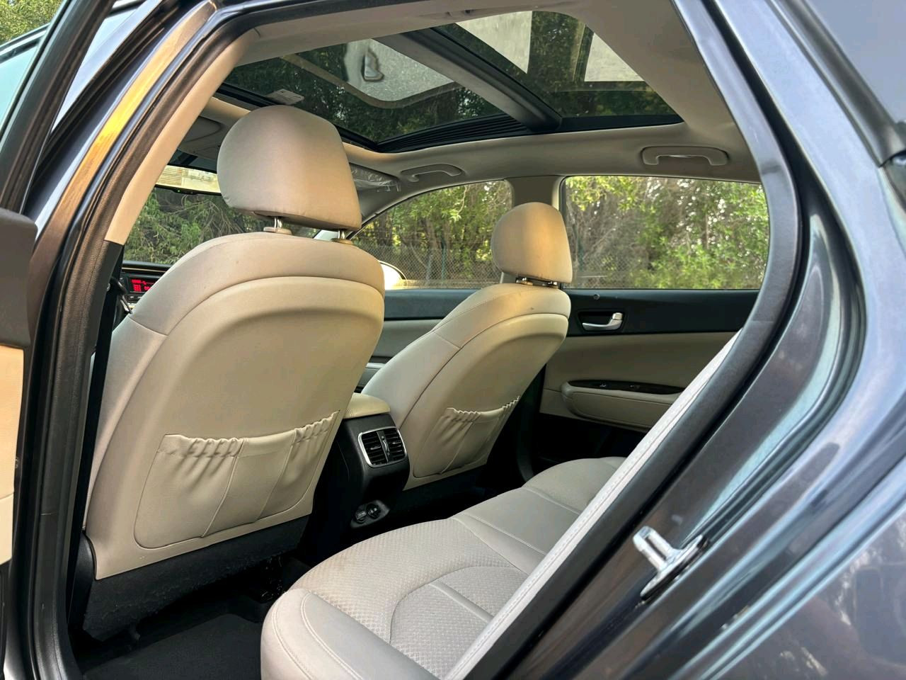 KIA Optima - Image 10