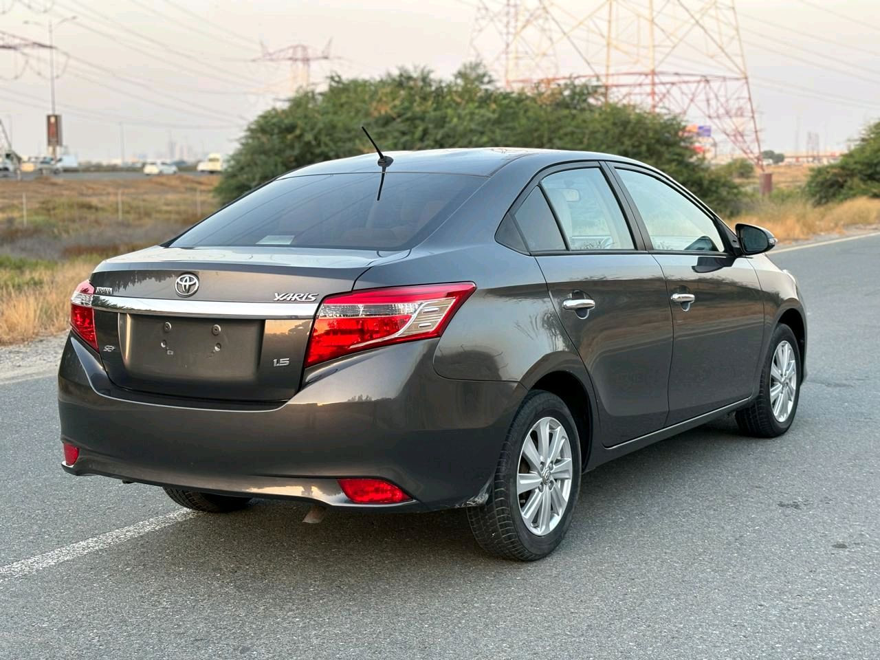Toyota Yaris - Image 7