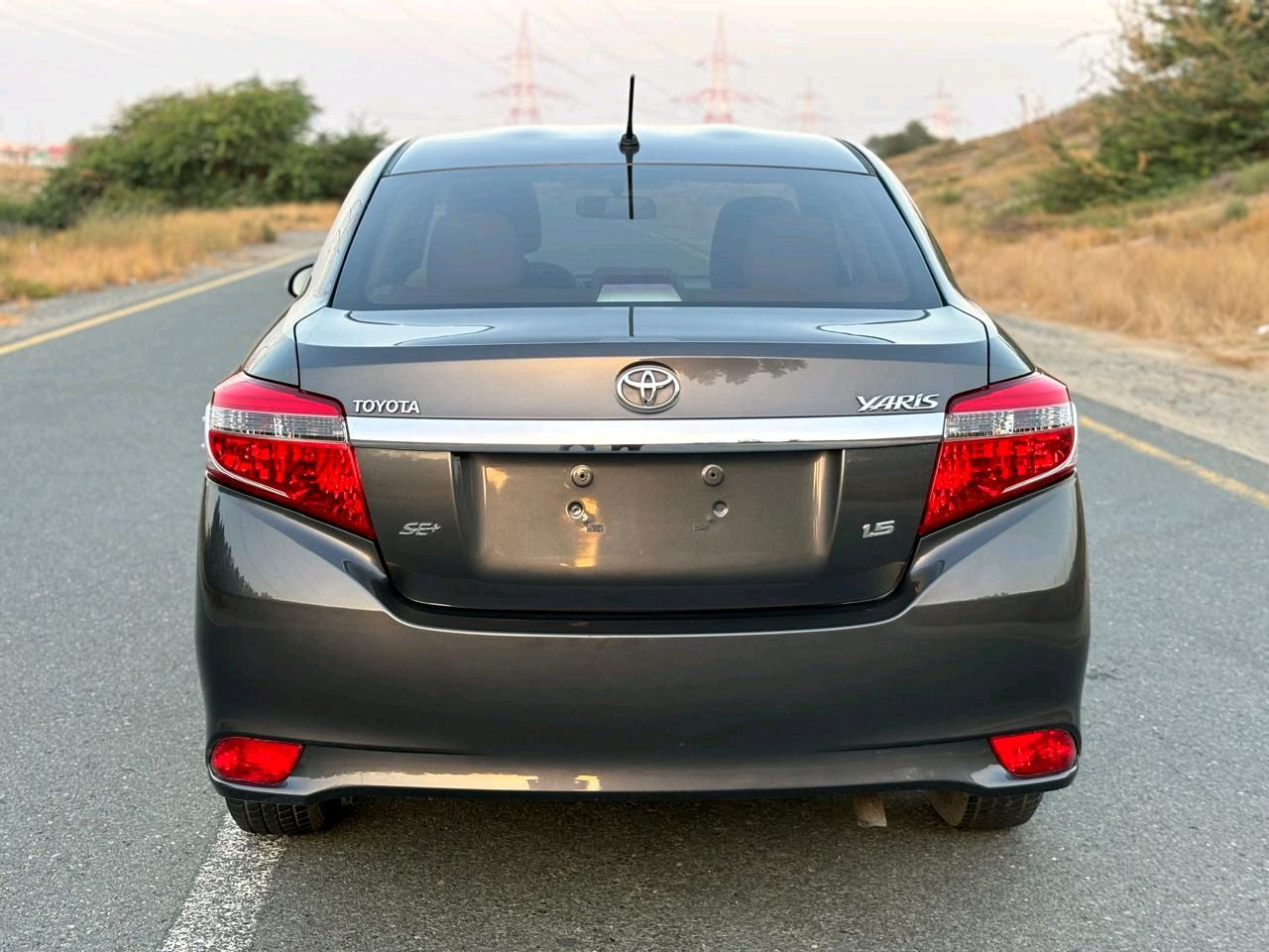 Toyota Yaris - Image 8