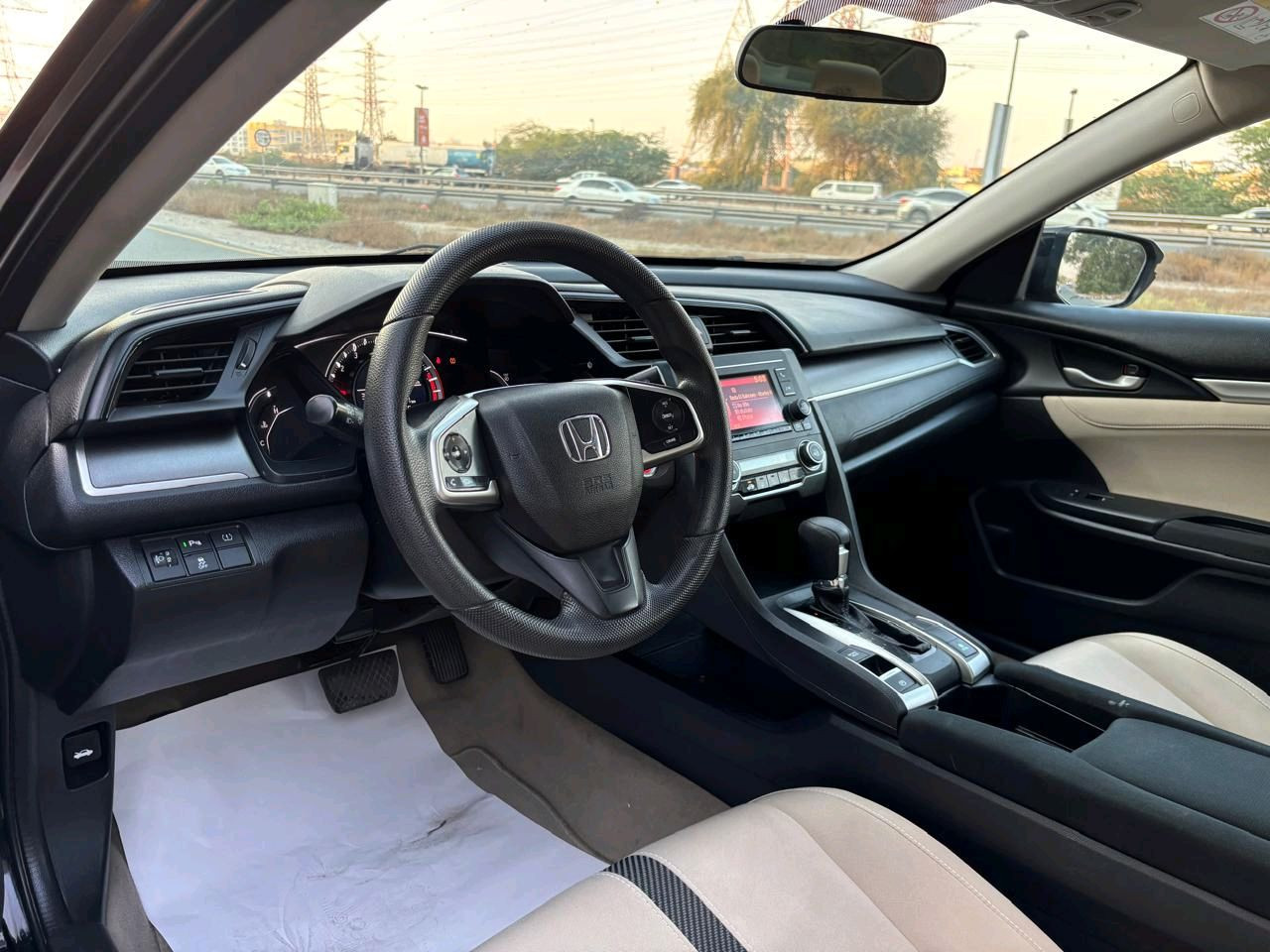 Honda Civic - Image 13
