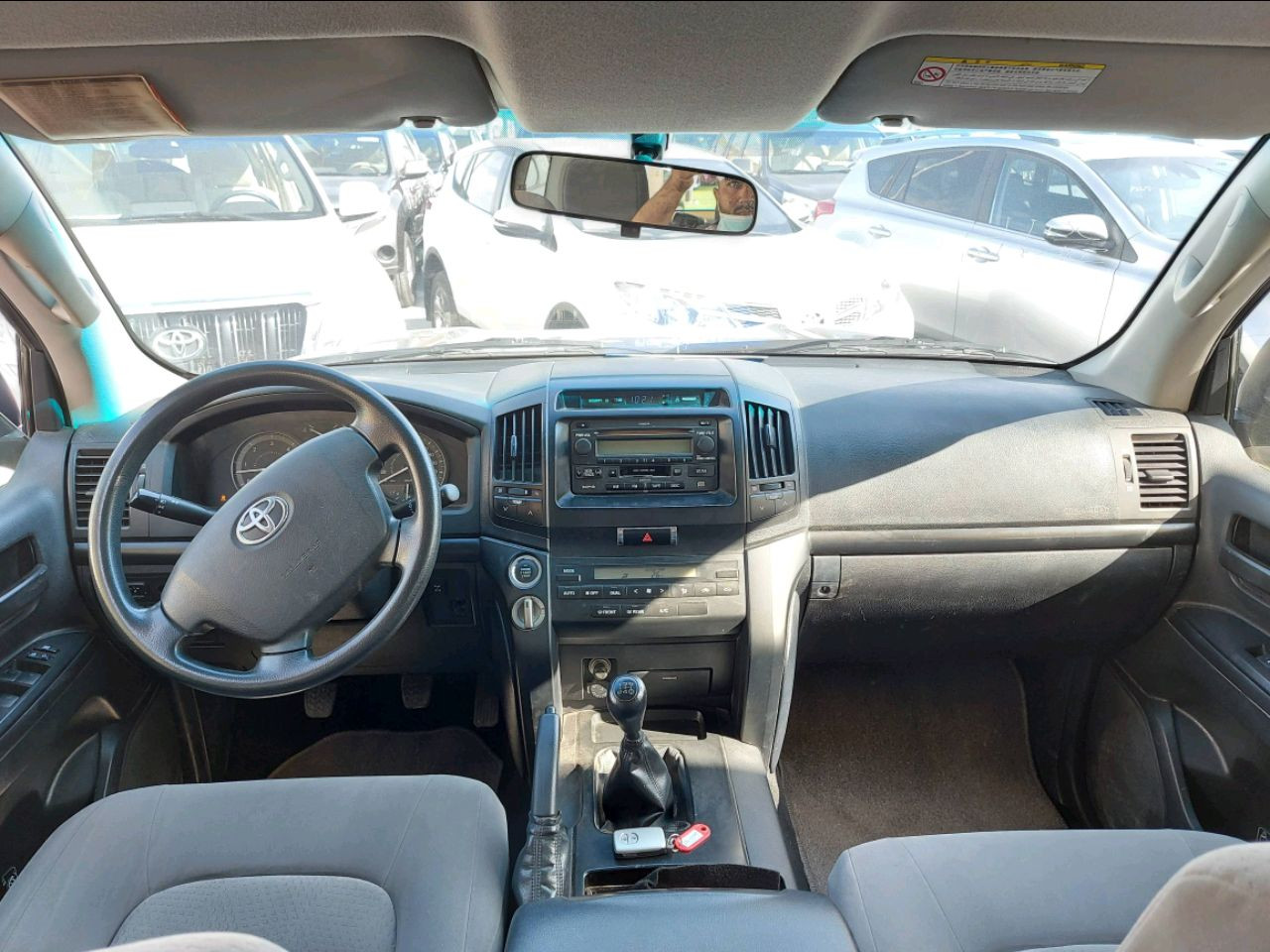 Toyota Land Cruiser - Image 6