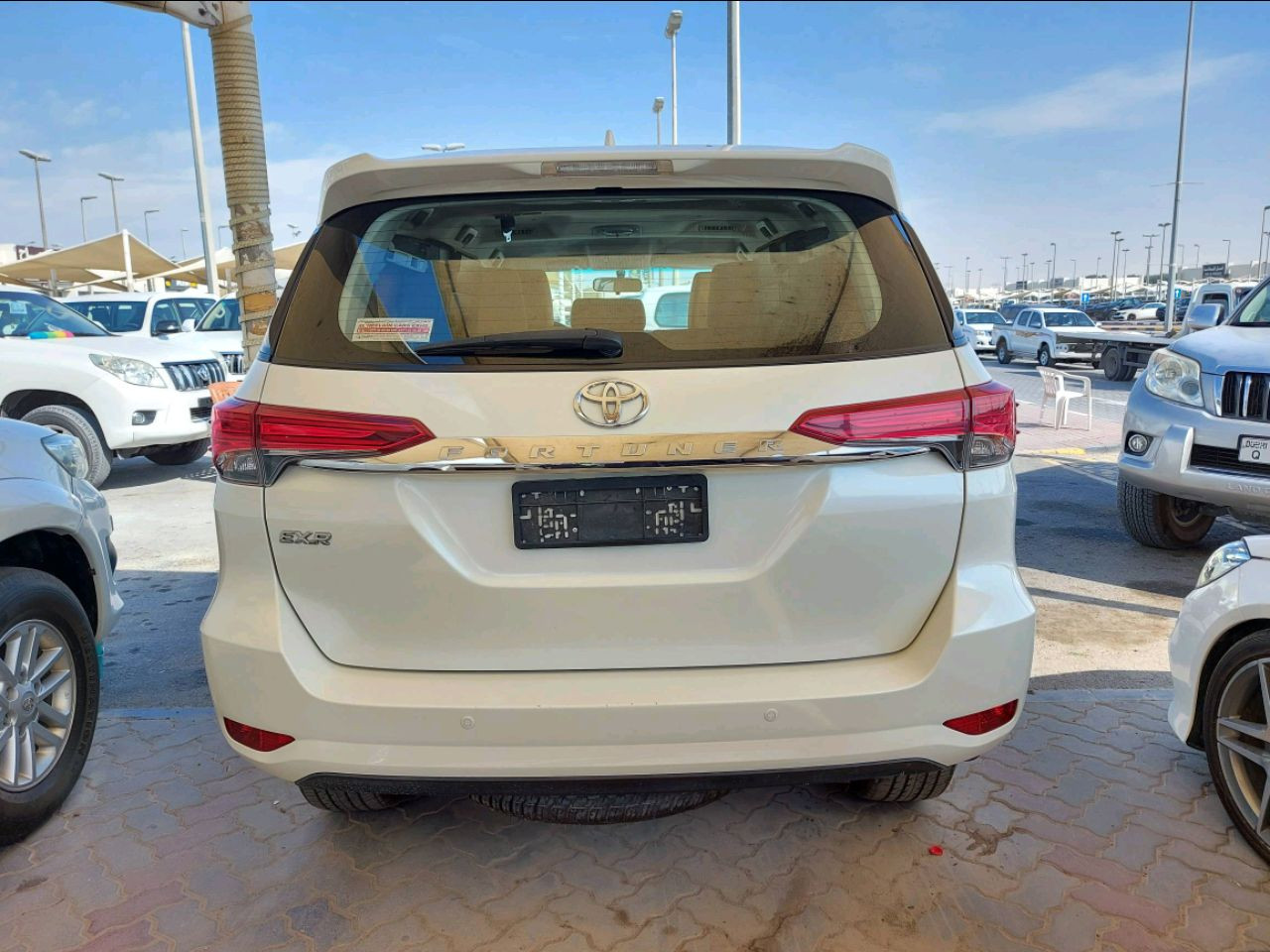 Toyota Fortuner - Image 5