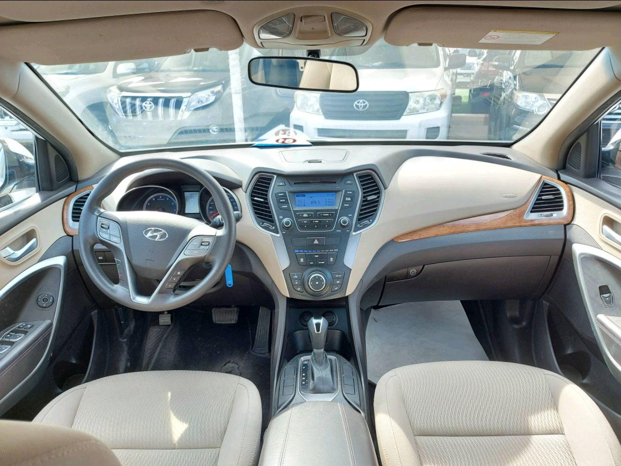 Hyundai Santa Fe - Image 6