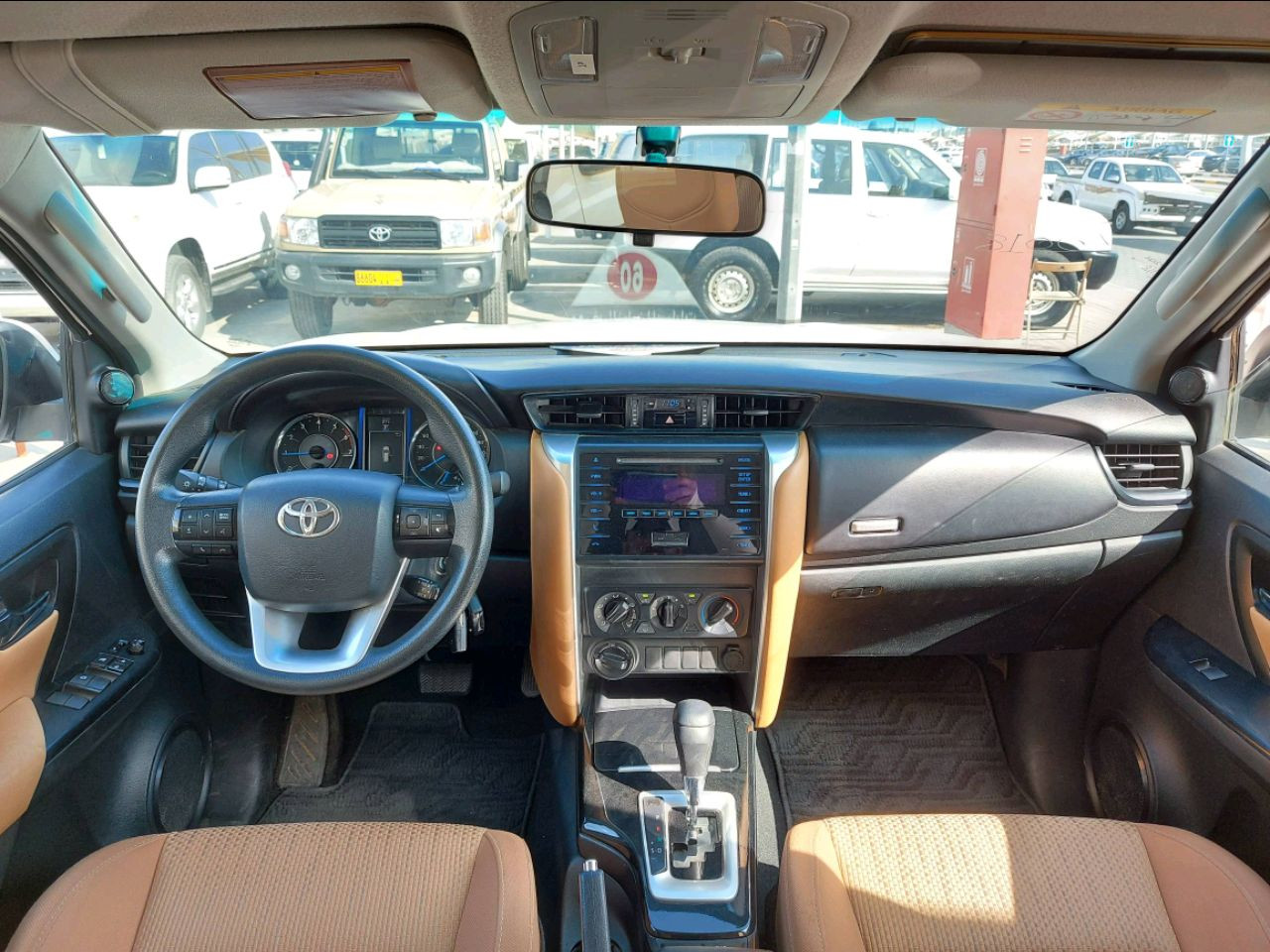 Toyota Fortuner - Image 6