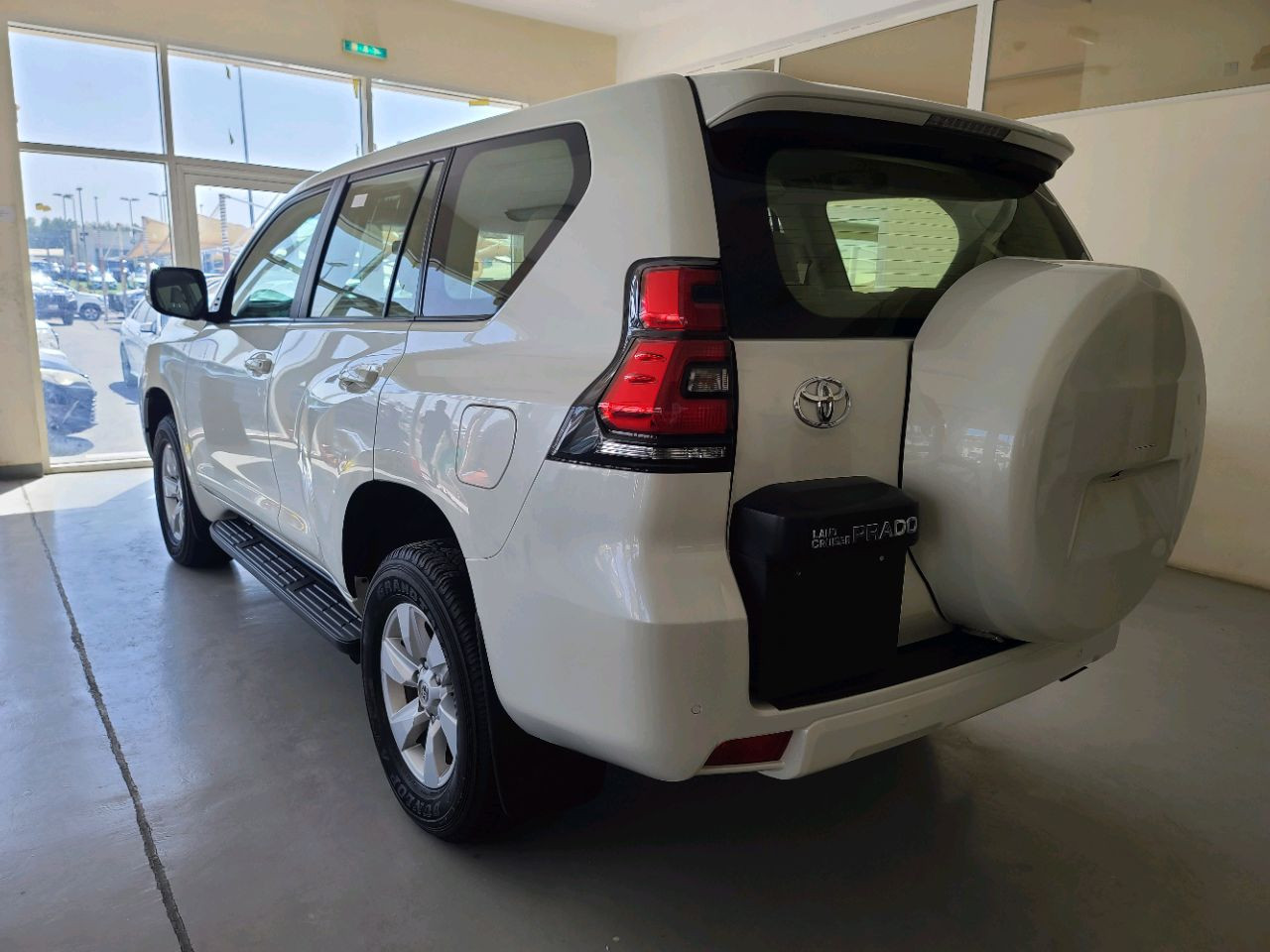 Toyota Prado - Image 3
