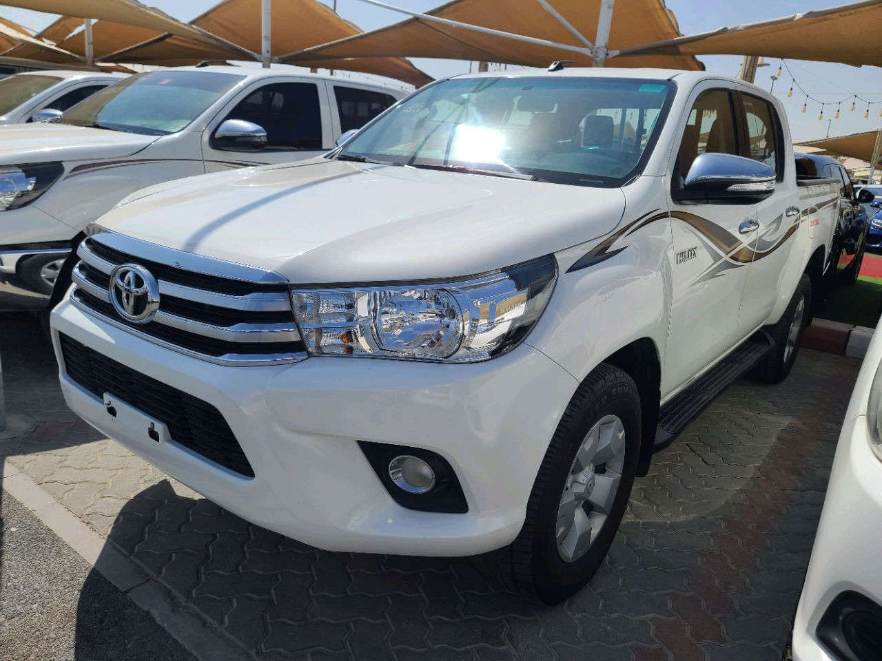 Toyota Hilux - Image 3