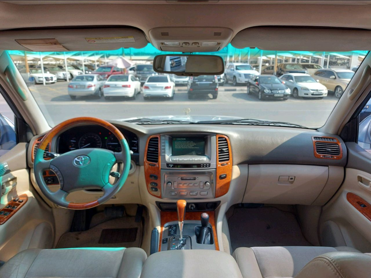 Toyota Land Cruiser - Image 6