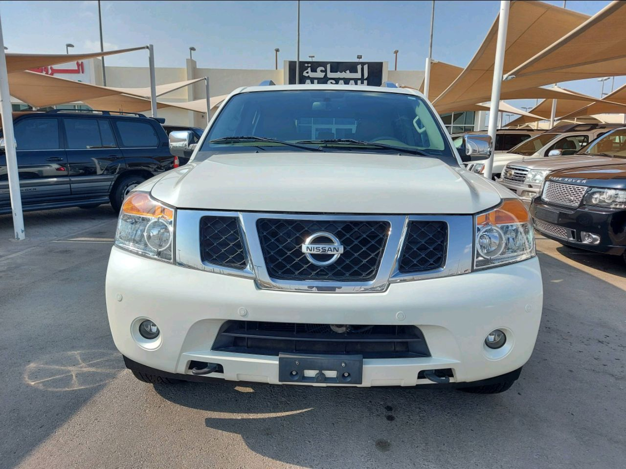 Nissan Armada - Image 4