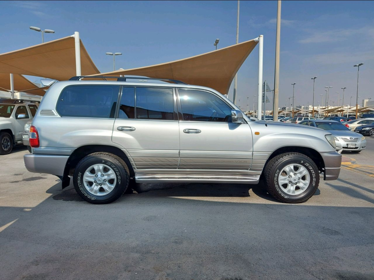 Toyota Land Cruiser - Image 5