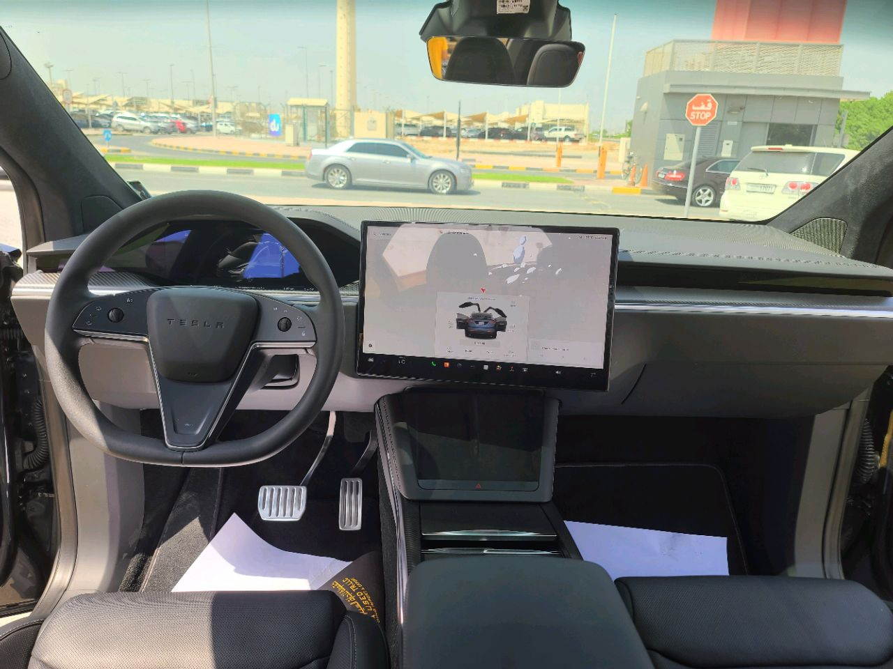 Tesla Model X - Image 7