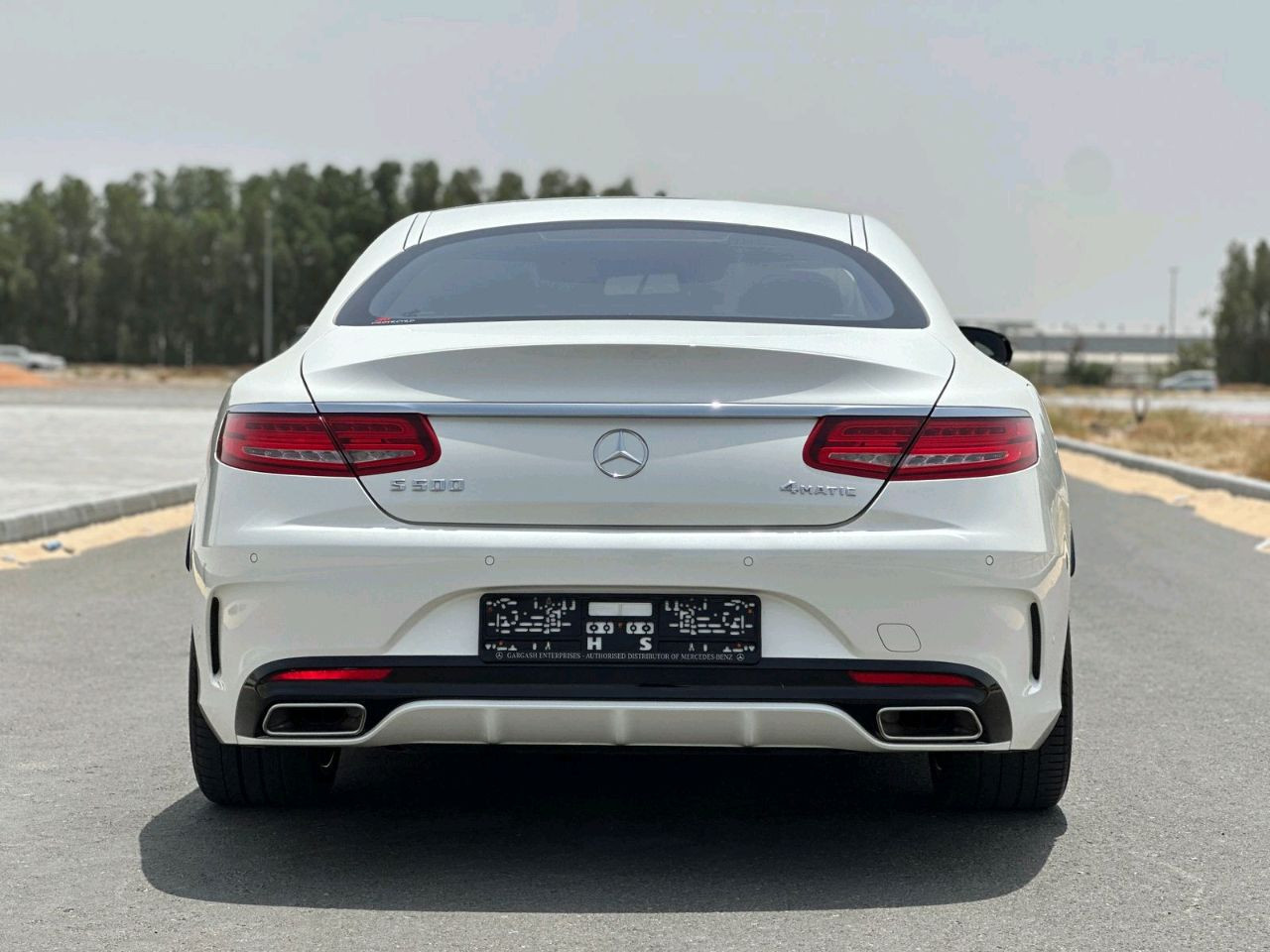 Mercedes Benz S-Class - Image 9