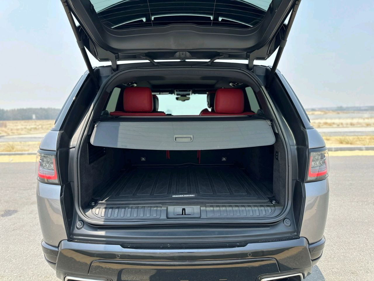 Range Rover Sport - Image 10