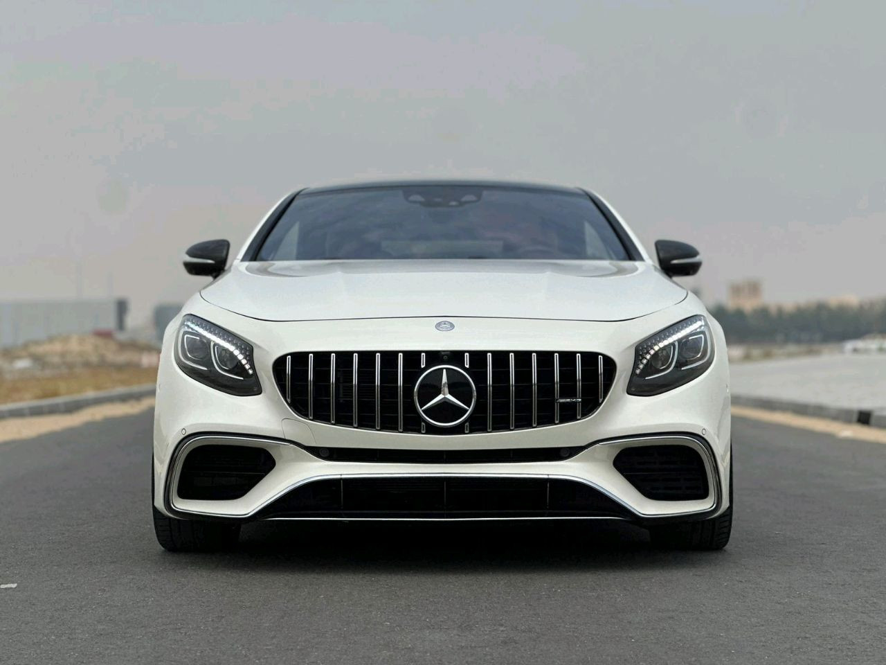 Mercedes Benz S-Class - Image 4