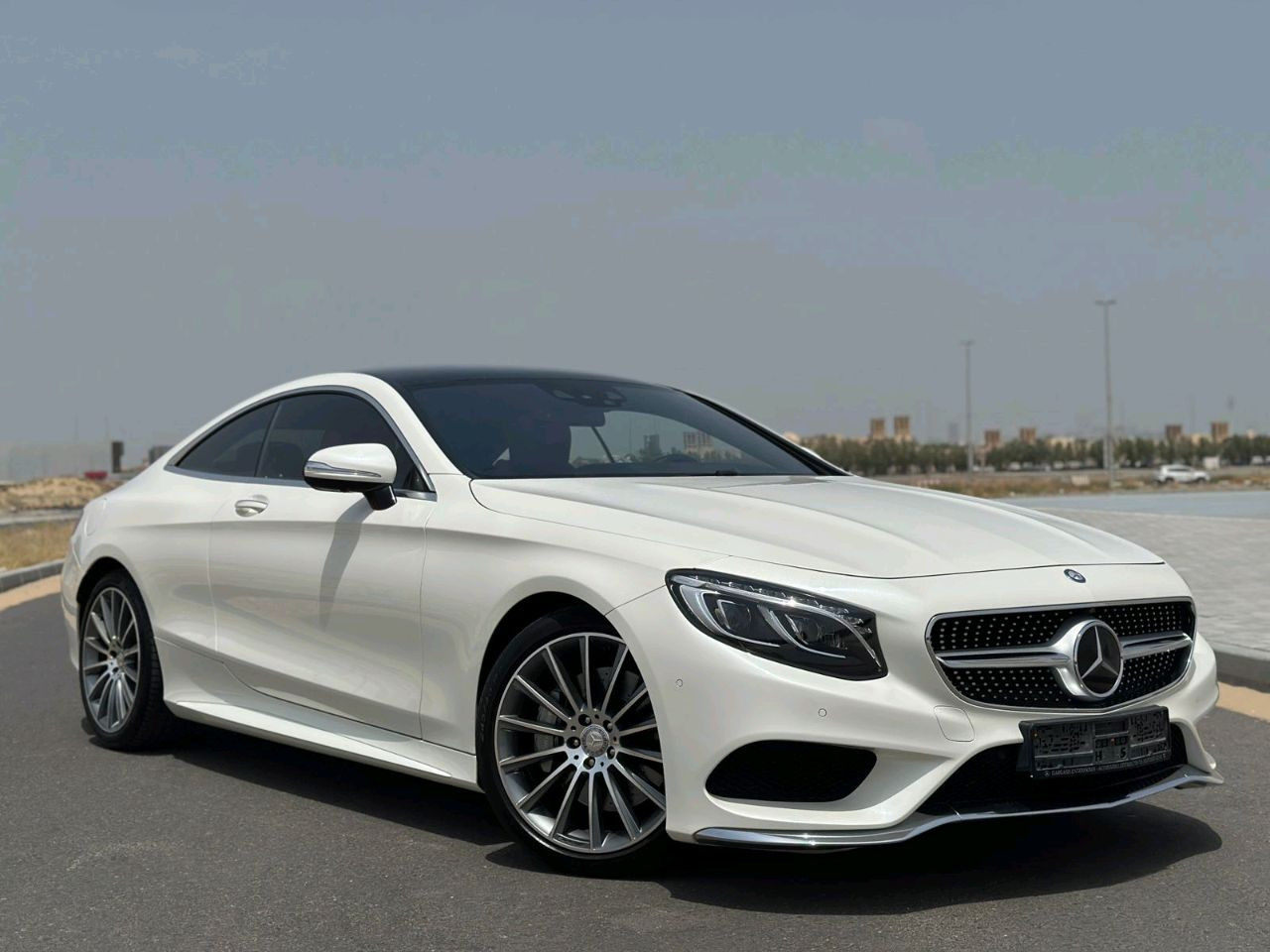 Mercedes Benz S-Class - Image 6