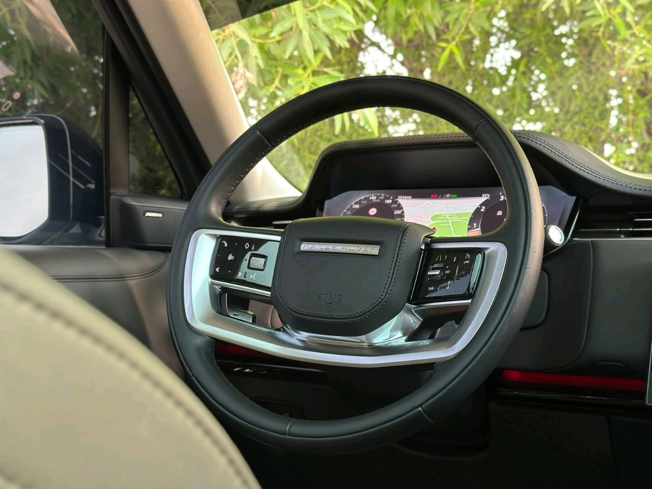 Range Rover Vogue - Image 8