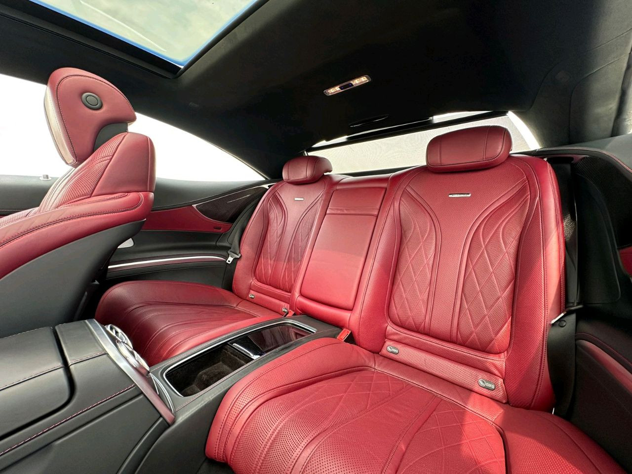 Mercedes Benz S-Class - Image 3