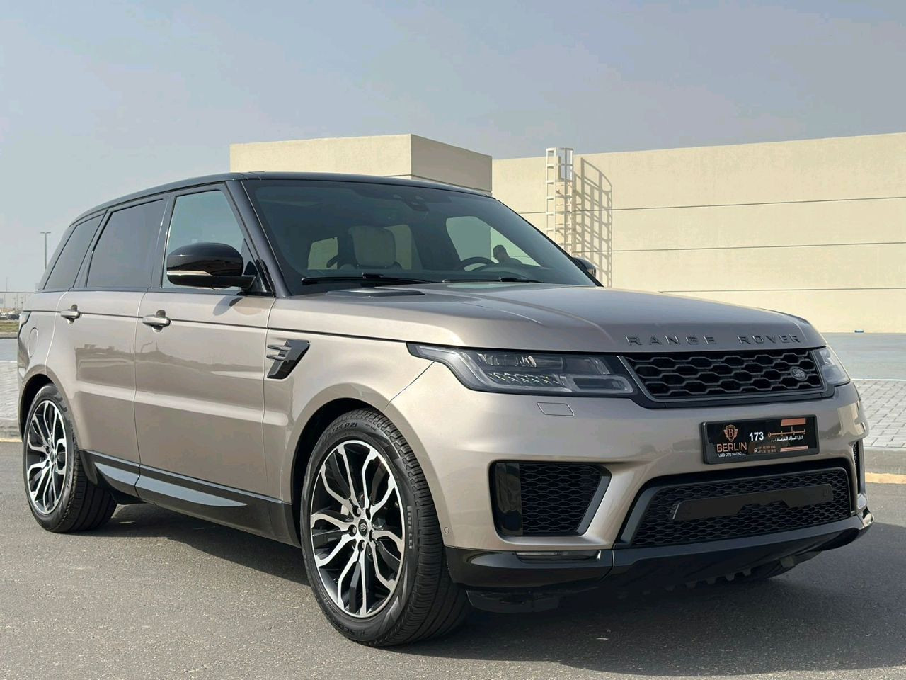 Range Rover Sport - Image 3