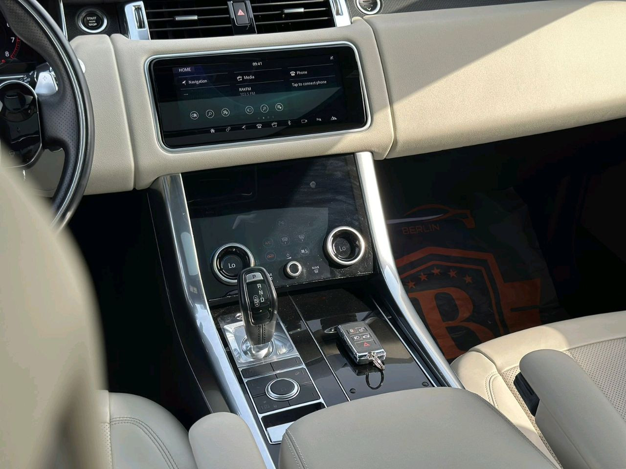 Range Rover Sport - Image 5