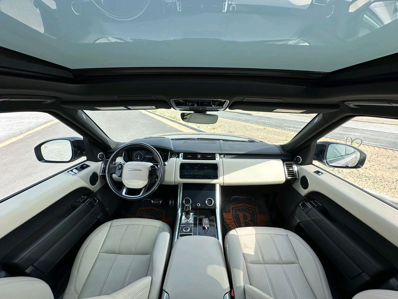 Range Rover Sport - Image 10