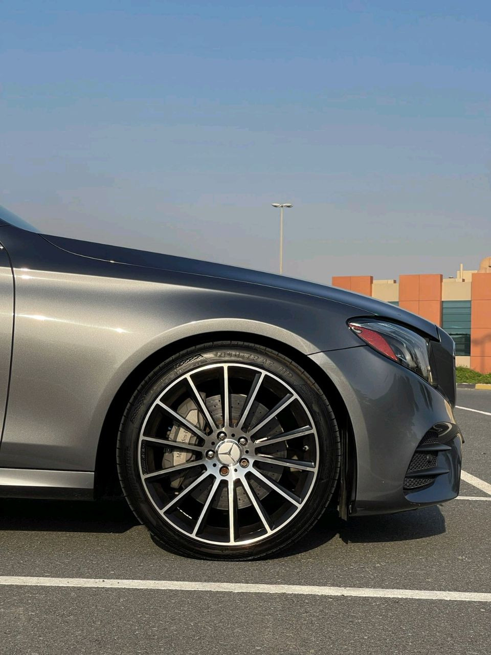 Mercedes Benz E-Class - Image 8
