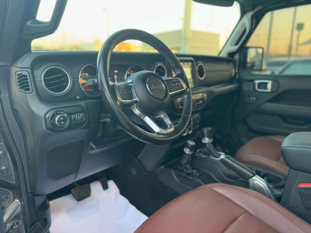 Jeep Wrangler - Image 7