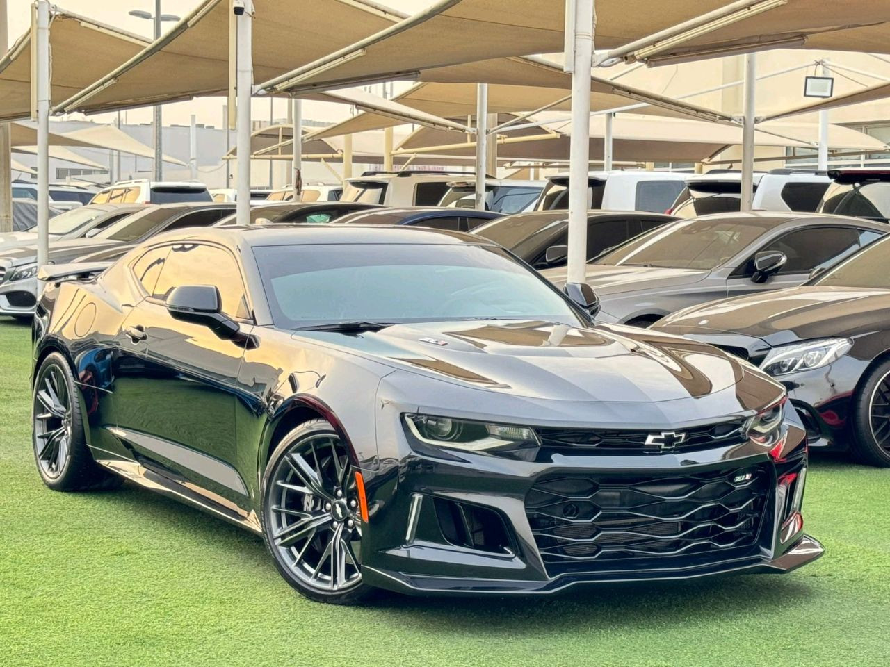 Chevrolet Camaro - Image 12