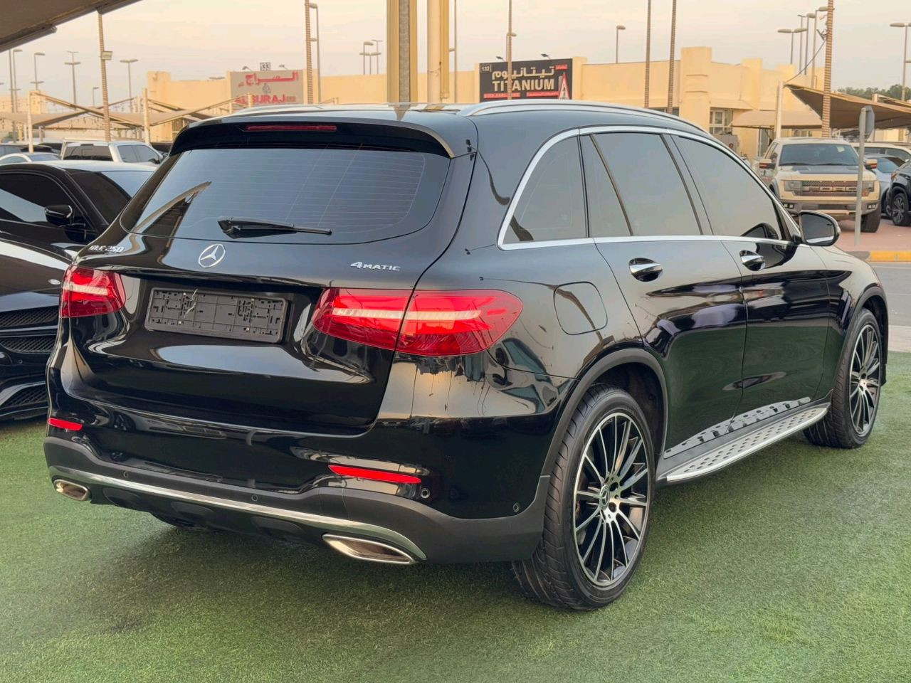 Mercedes Benz GLC - Image 10