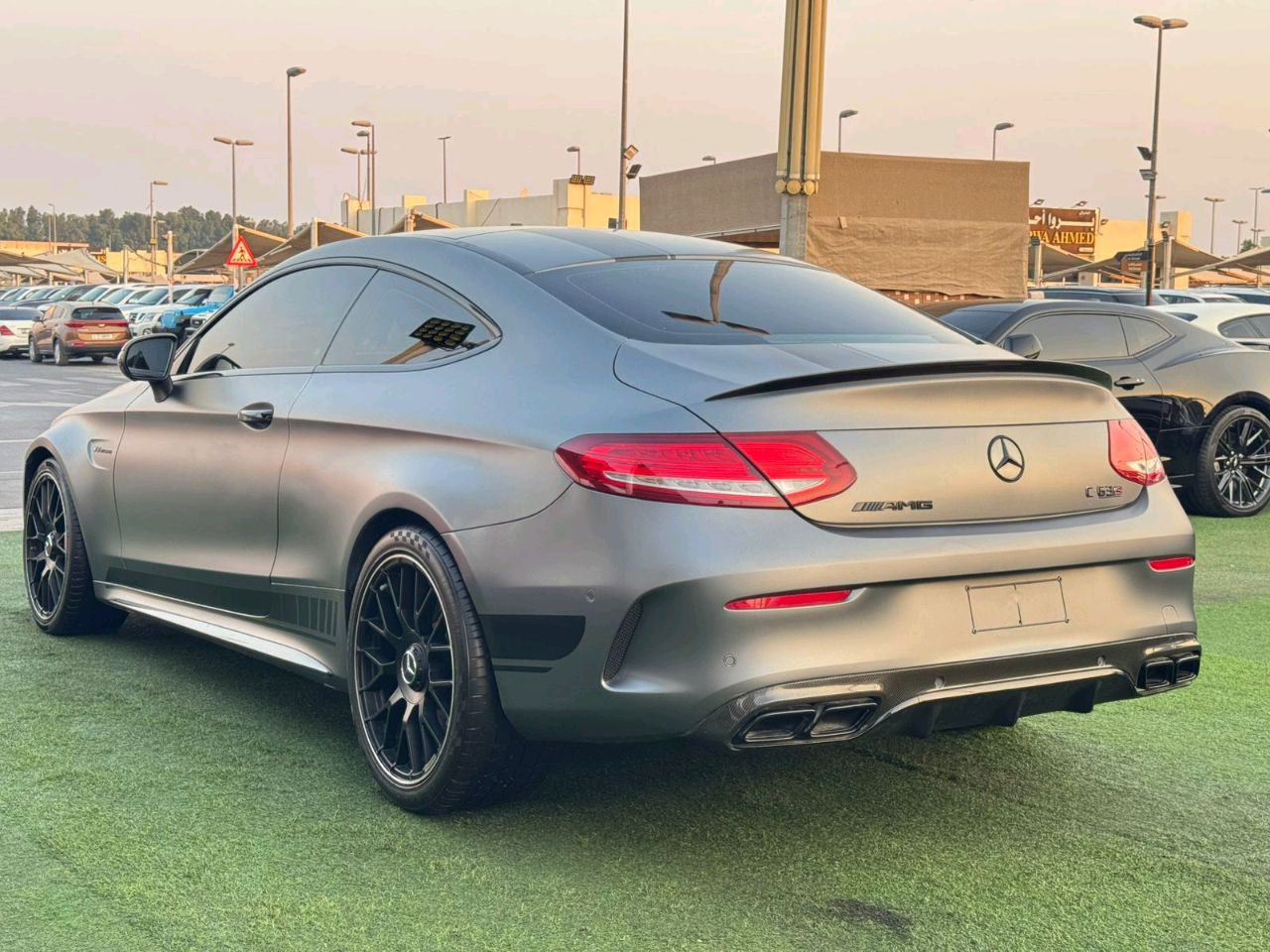 Mercedes Benz C-Class - Image 8