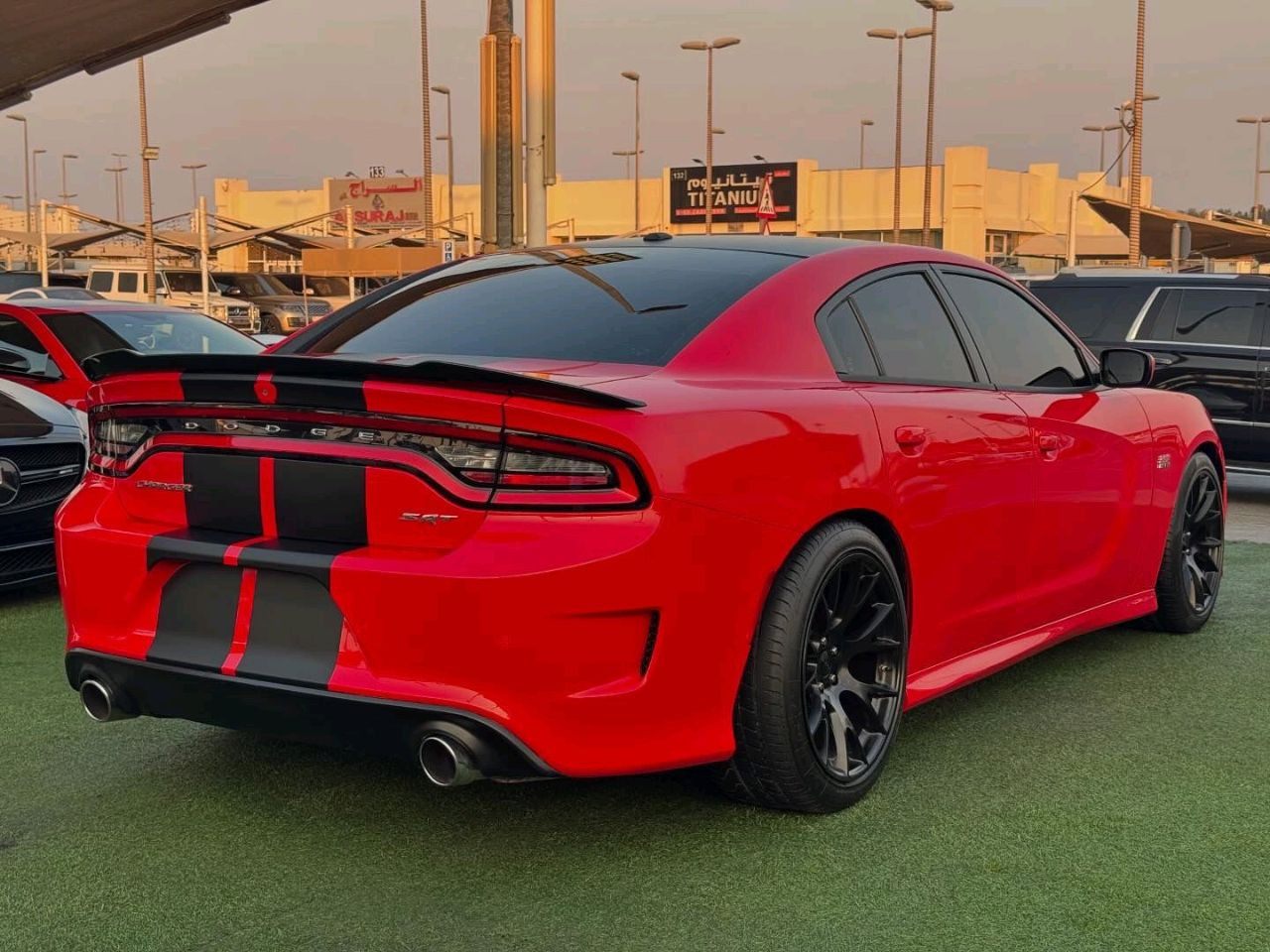 Dodge Charger - Image 11