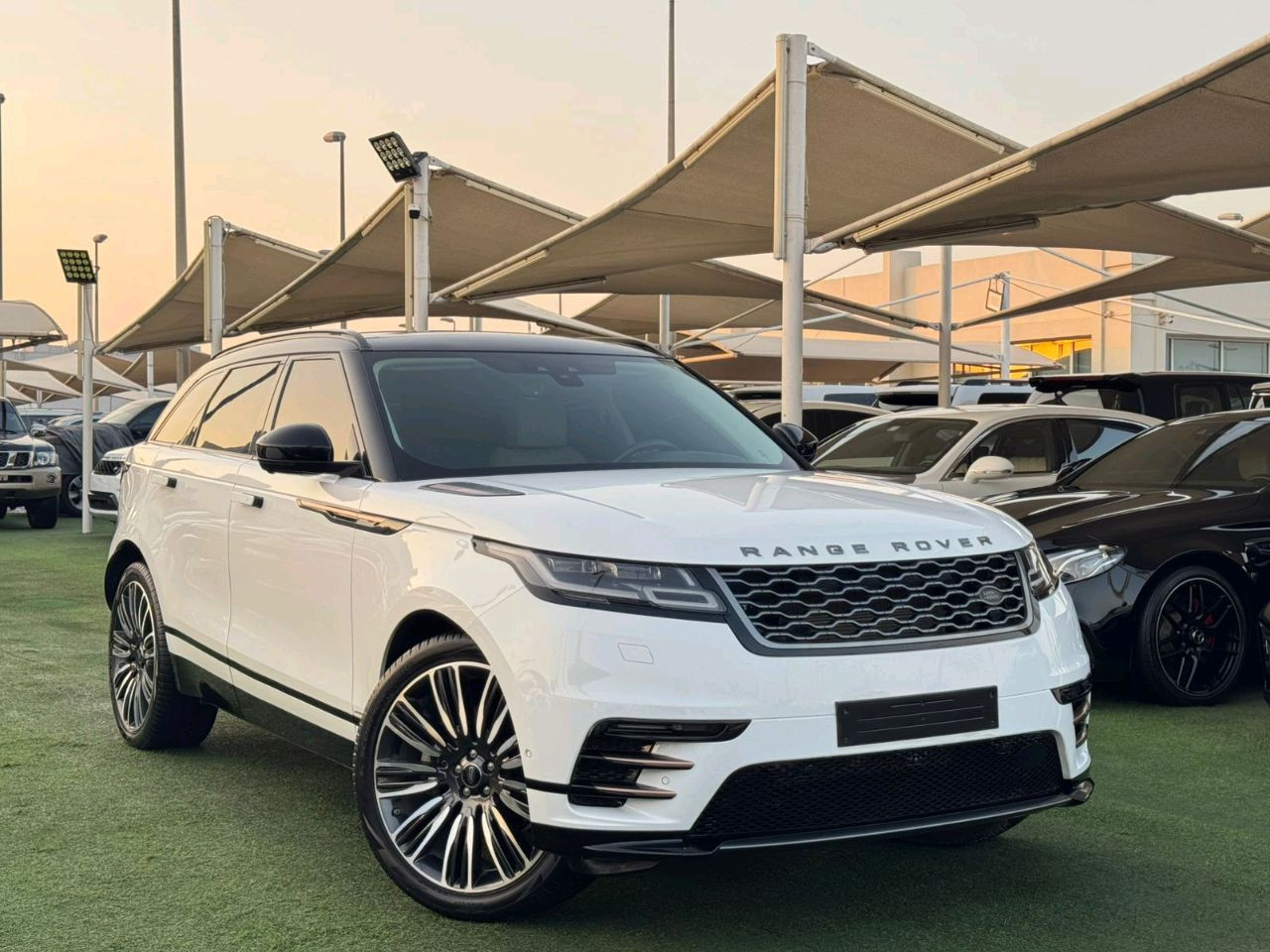 Range Rover VELAR - Image 4