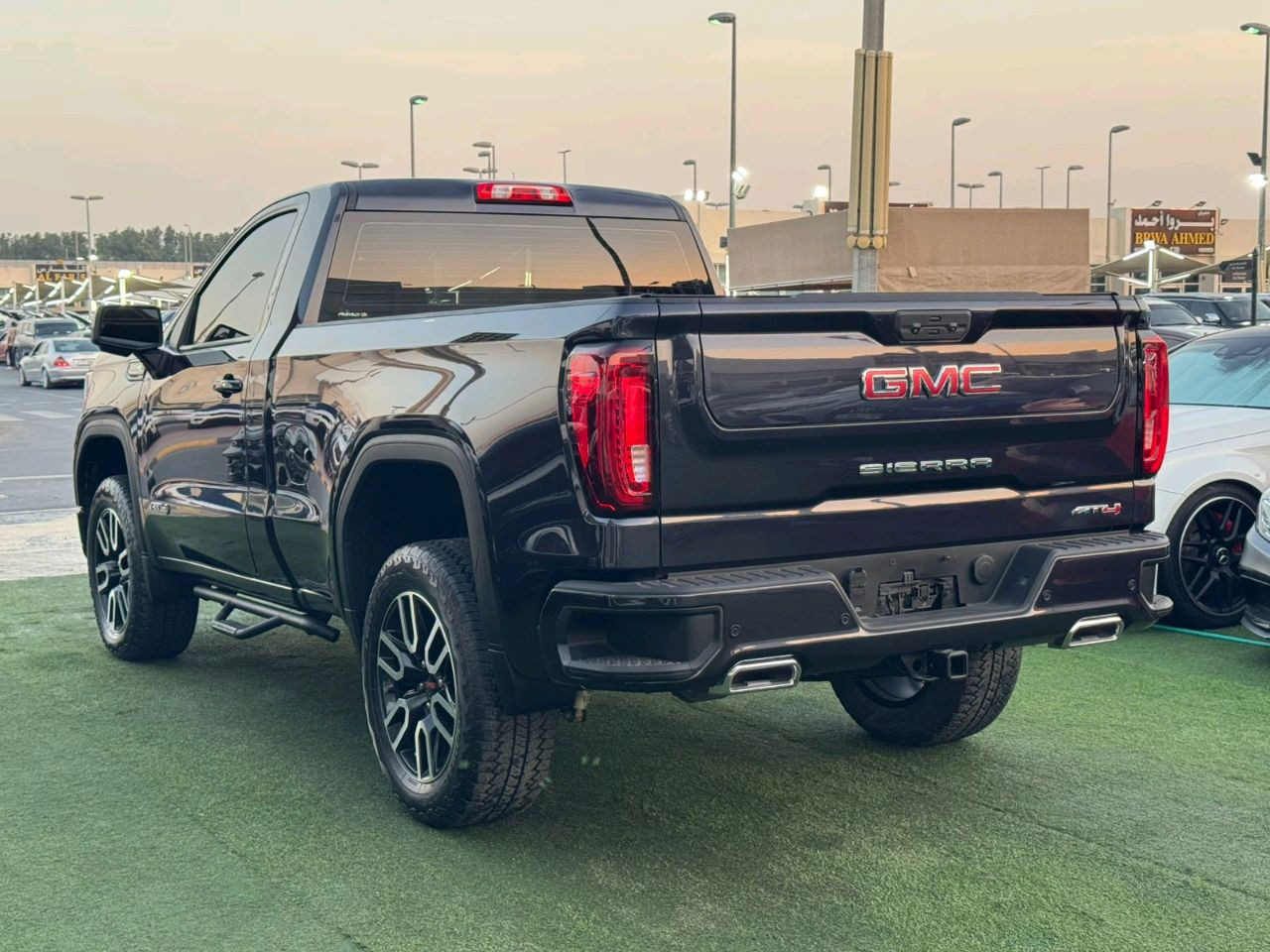 GMC Sierra - Image 6