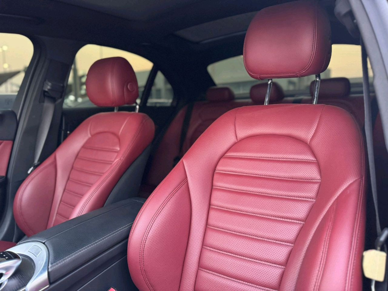 Mercedes Benz C-Class - Image 3