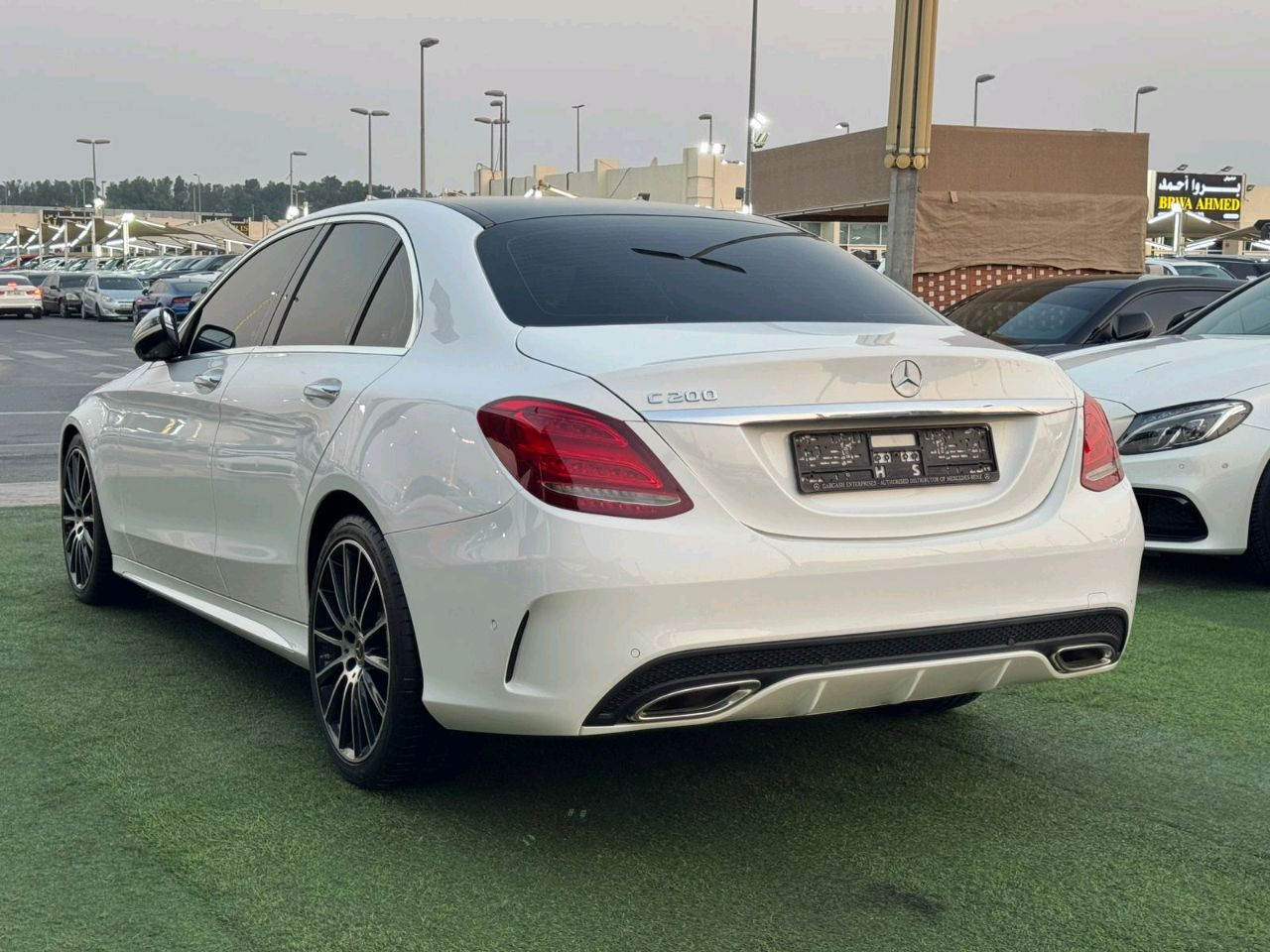 Mercedes Benz C-Class - Image 11