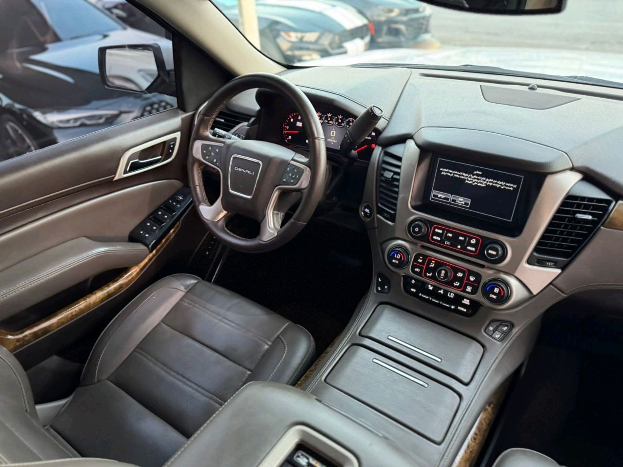 GMC Denali - Image 5