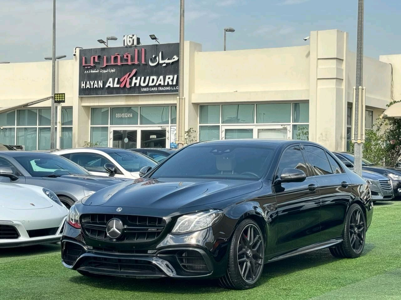 Mercedes Benz E-Class - Image 12