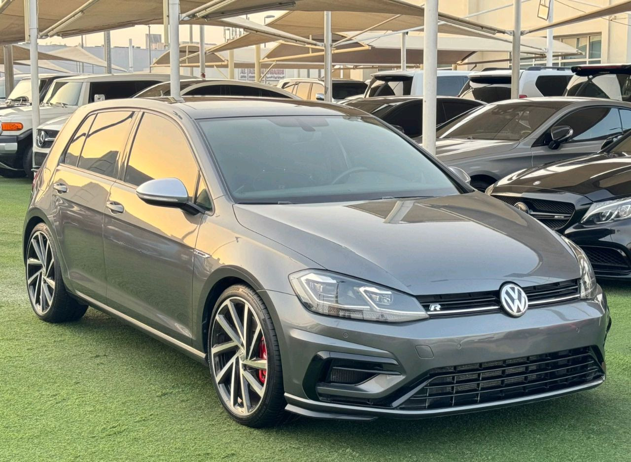Volkswagen Golf R - Image 6