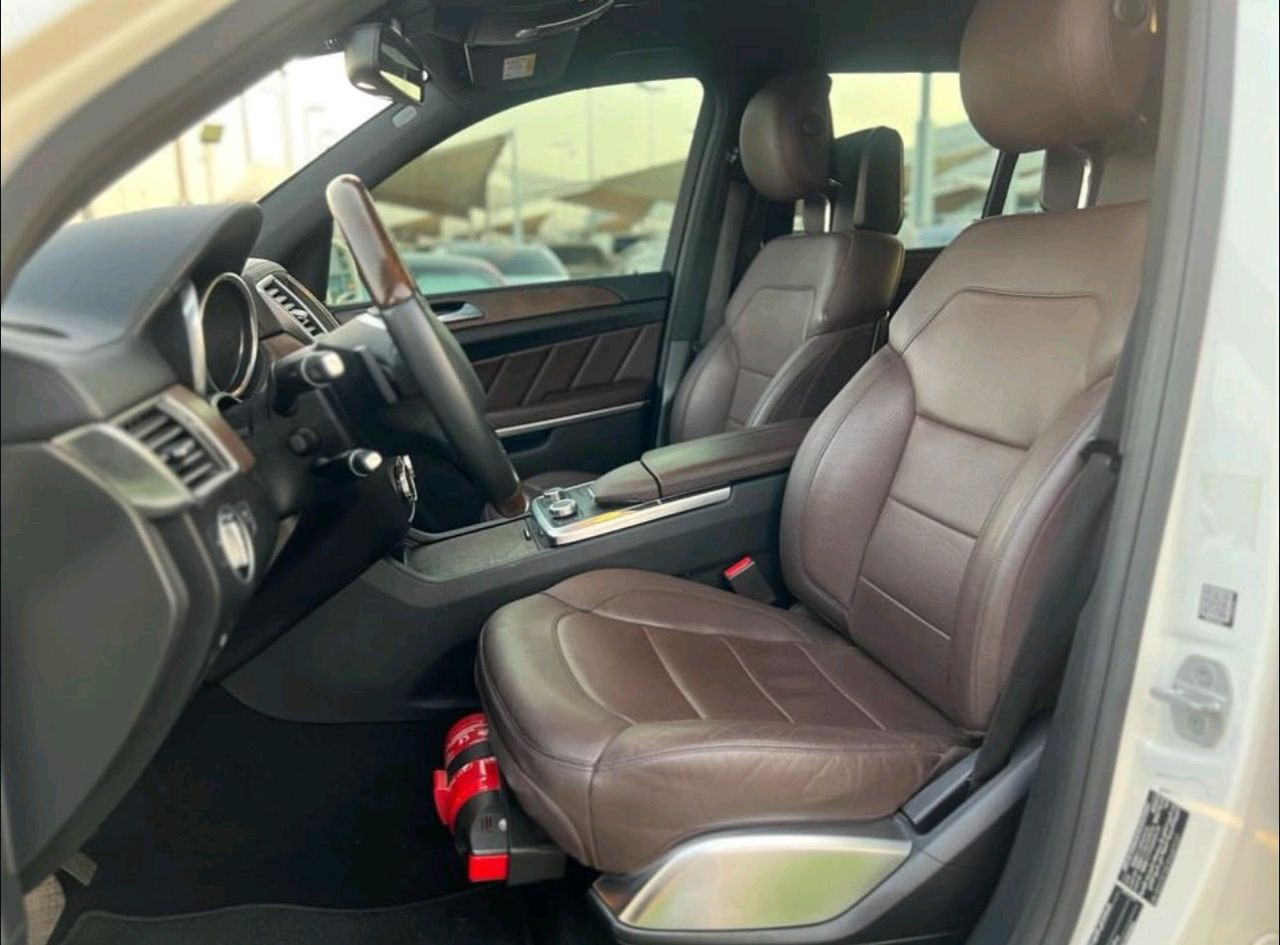 Mercedes Benz GL - Image 9