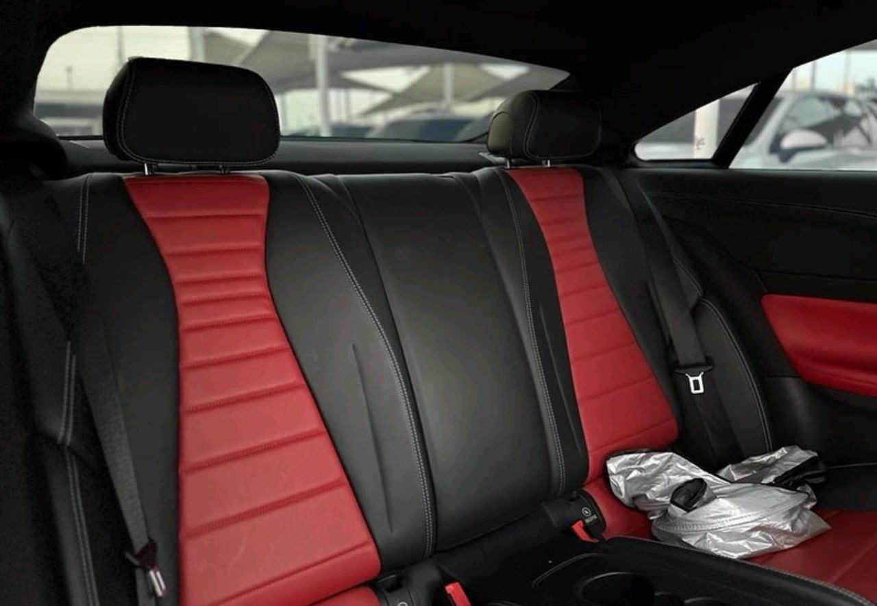 Mercedes Benz E-Class - Image 10