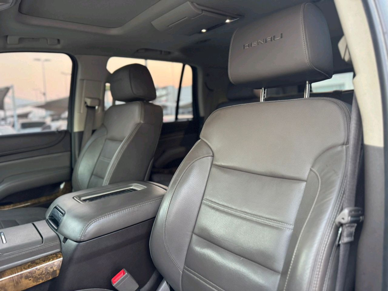 GMC Denali - Image 4