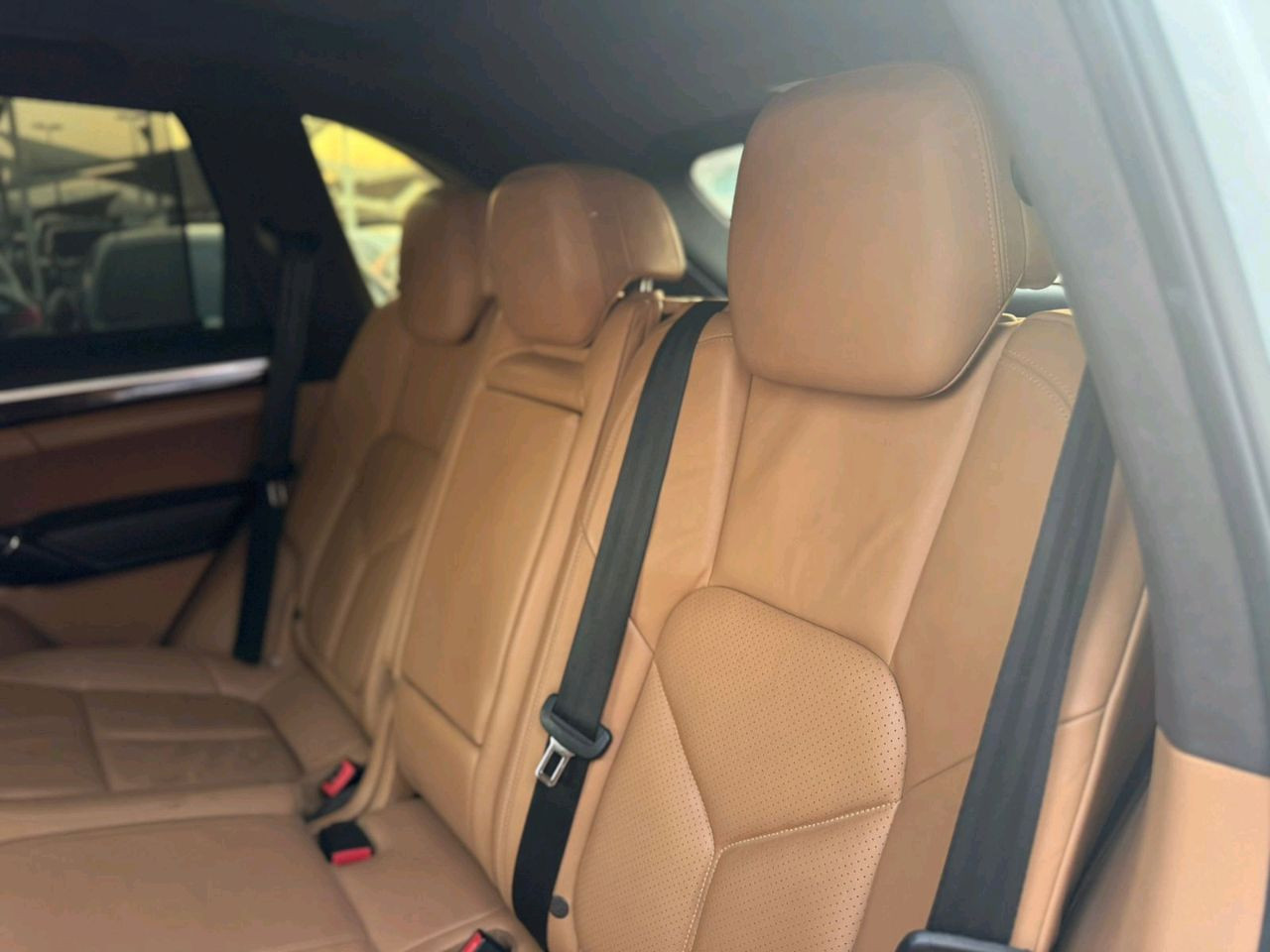 Porsche Cayenne - Image 9