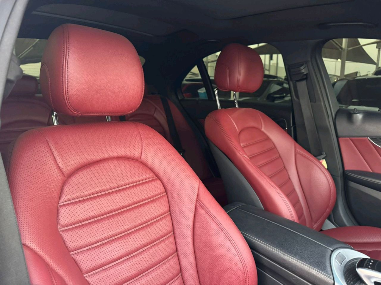Mercedes Benz C-Class - Image 6